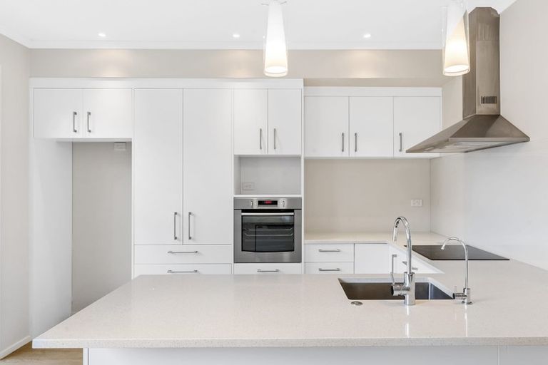 Photo of property in 9 De Havilland Road, Hobsonville, Auckland, 0616