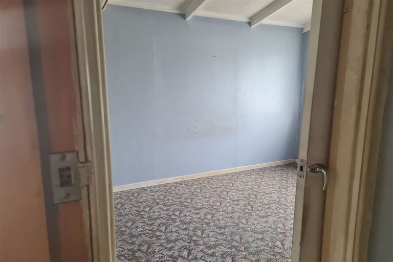 Photo of property in 19 Rimu Street, Hawera, 4610