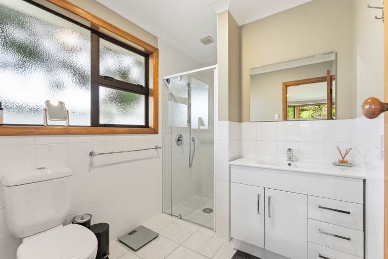 Photo of property in 114 Pahiatua Street, Hokowhitu, Palmerston North, 4410