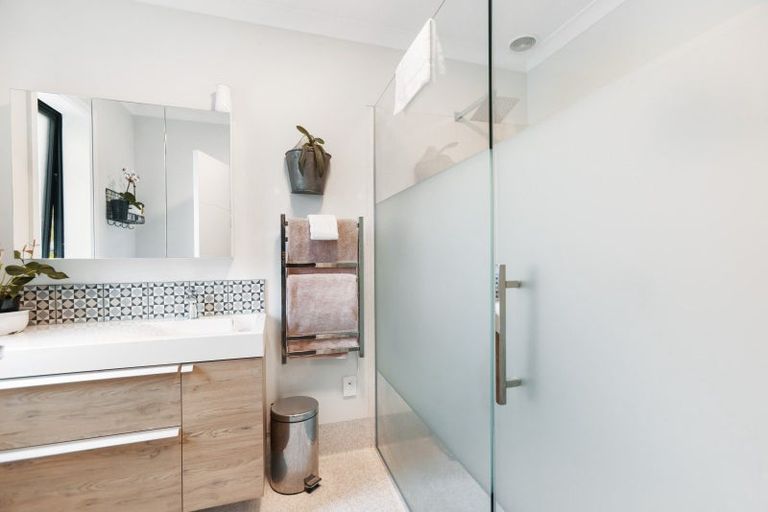 Photo of property in 115 Lowburn Valley Road, Lowburn, Cromwell, 9384