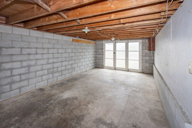 Photo of property in 16 Leeds Street, Silverdale, Hamilton, 3216