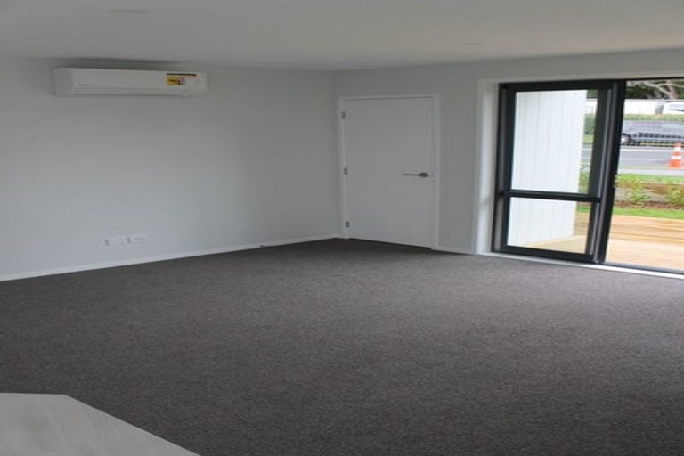 Photo of property in 1/59 Glenview Road, Glen Eden, Auckland, 0602