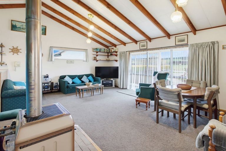 Photo of property in 18 Blaydon Street, Waikaia, 9778