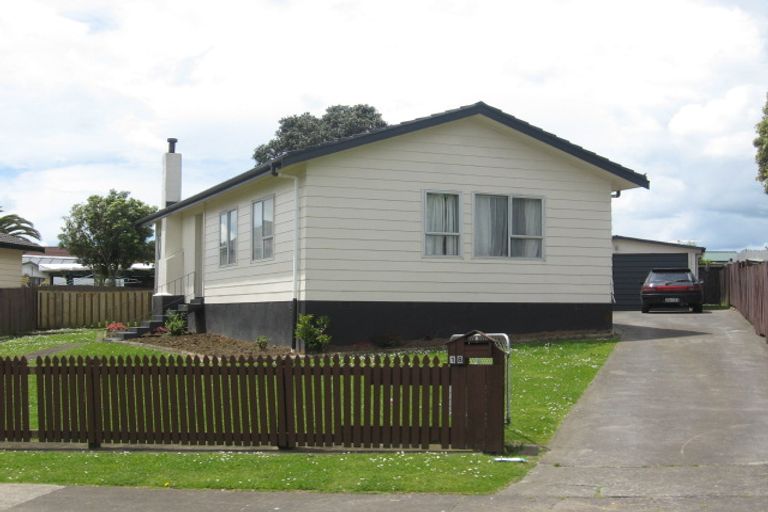 Photo of property in 18 Smedley Street, Manurewa, Auckland, 2102