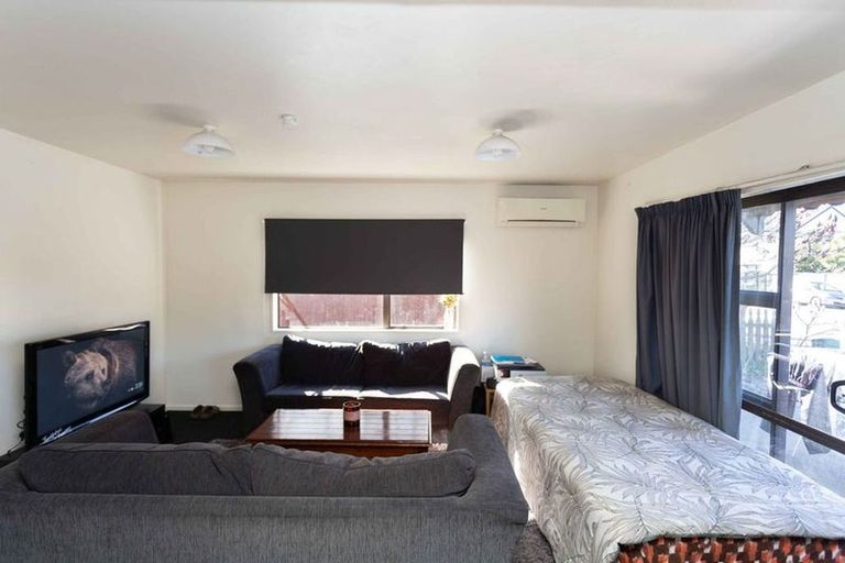 Photo of property in 1/35 Brockworth Place, Riccarton, Christchurch, 8011