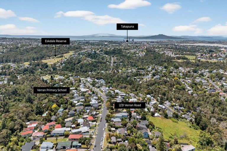 Photo of property in 2/31 Verran Road, Birkenhead, Auckland, 0626