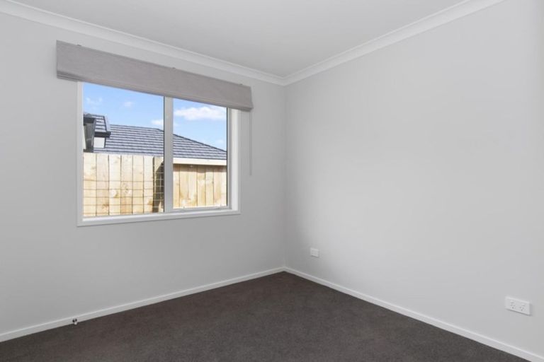 Photo of property in 57 Kahuparere Crescent, Pyes Pa, Tauranga, 3112