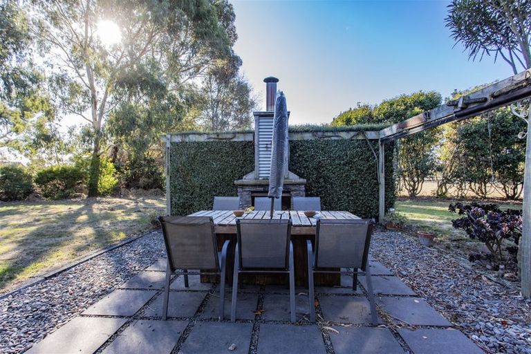 Photo of property in 152 Amberley Beach Road, Amberley, 7481