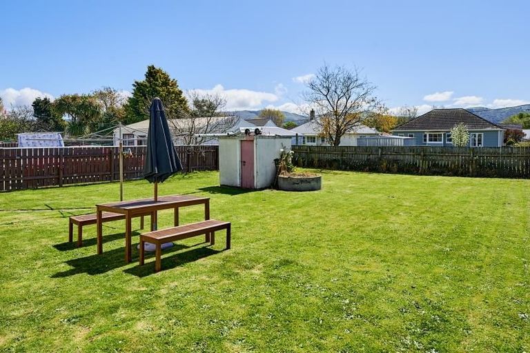 Photo of property in 125 Waddington Drive, Naenae, Lower Hutt, 5011