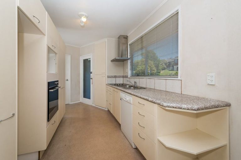 Photo of property in 1/285 Sunset Road, Sunnynook, Auckland, 0632