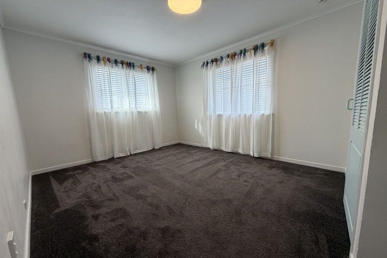 Photo of property in 19 Rame Road, Greenhithe, Auckland, 0632