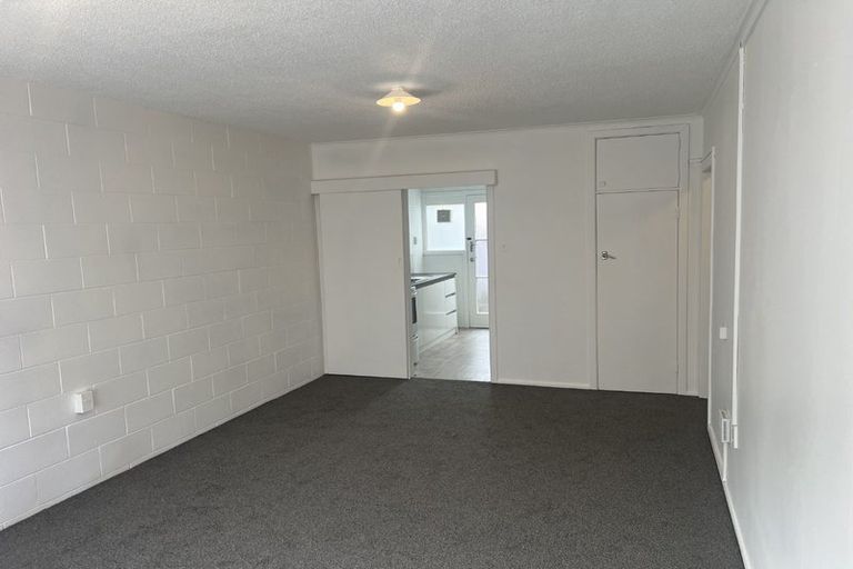 Photo of property in 4/869 Heaphy Terrace, Claudelands, Hamilton, 3214