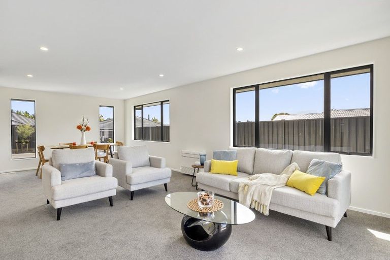 Photo of property in 8 Magnolia Lane, Mosgiel, 9024