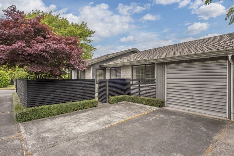 Photo of property in 1/6 Parr Place, Ilam, Christchurch, 8041