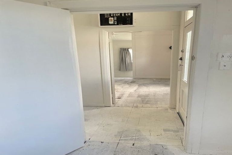 Photo of property in 145 Aro Street, Aro Valley, Wellington, 6021