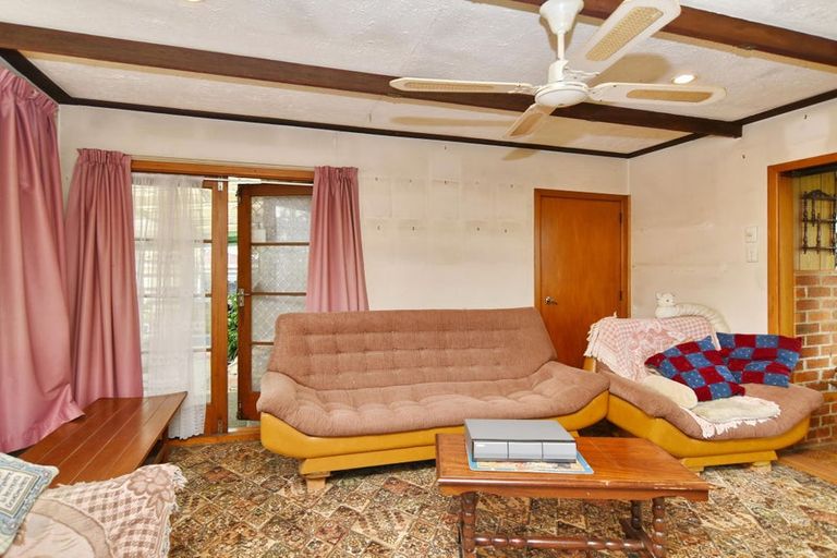 Photo of property in 40 Frensham Crescent, Woolston, Christchurch, 8062