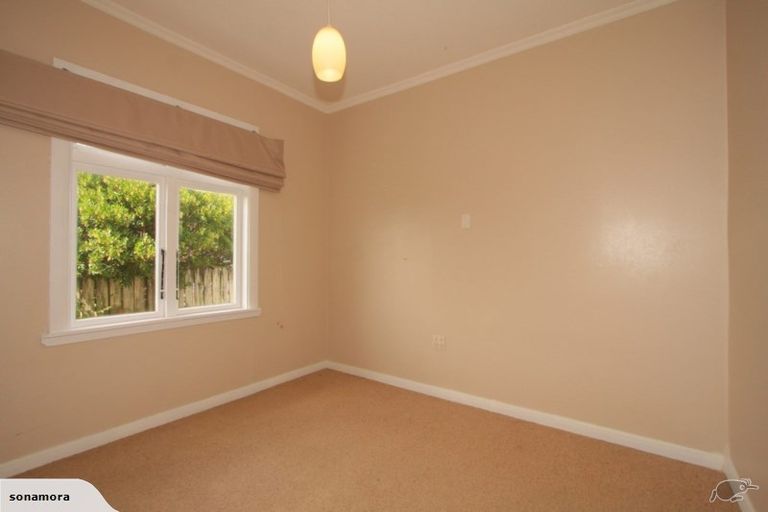 Photo of property in 5a Martin Road, Paraparaumu Beach, Paraparaumu, 5032