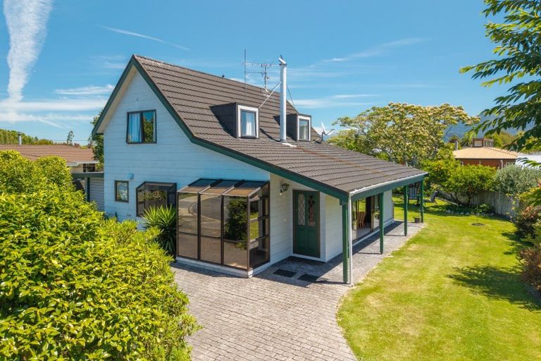 Photo of property in 2 Marion Place, Motueka, 7120