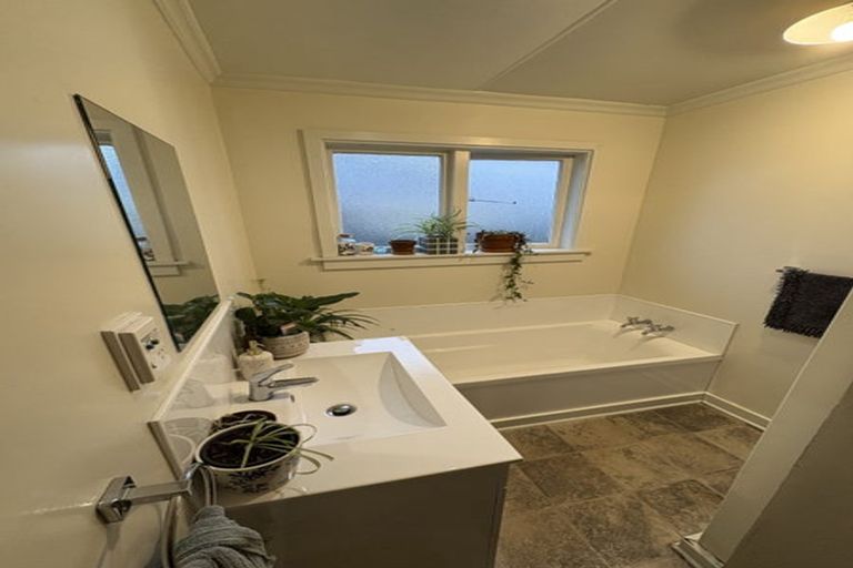 Photo of property in 8 Ariki Place, Hei Hei, Christchurch, 8042