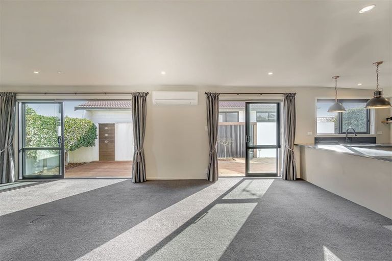 Photo of property in 16 Trevor Street, Hornby, Christchurch, 8042