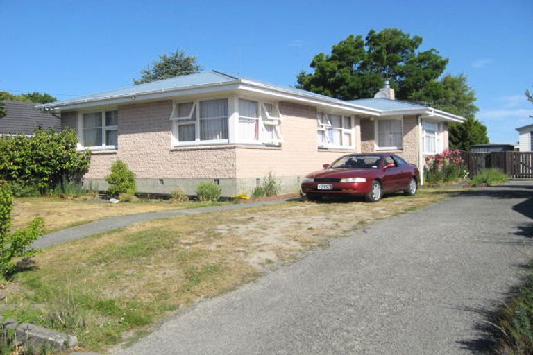 Photo of property in 9 Newhaven Street, Burwood, Christchurch, 8083