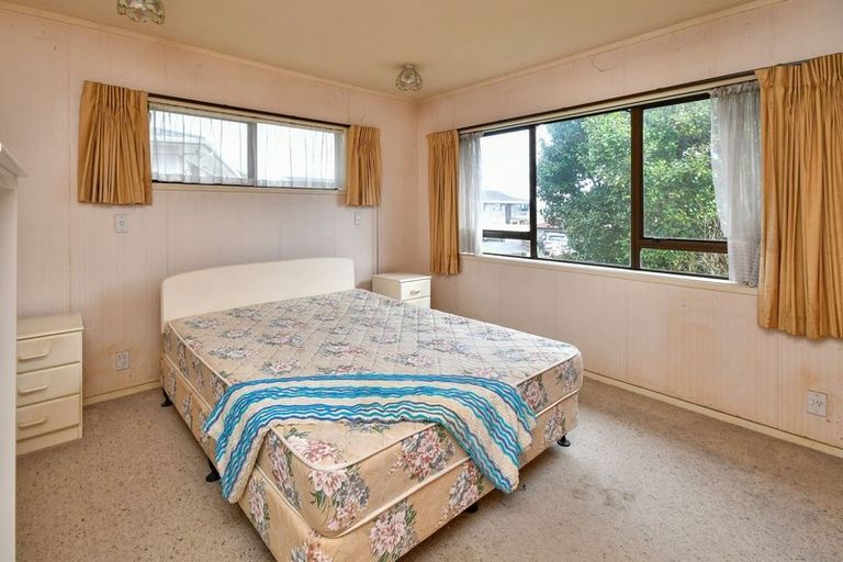 Photo of property in 2/16 Diorella Drive, Clover Park, Auckland, 2019
