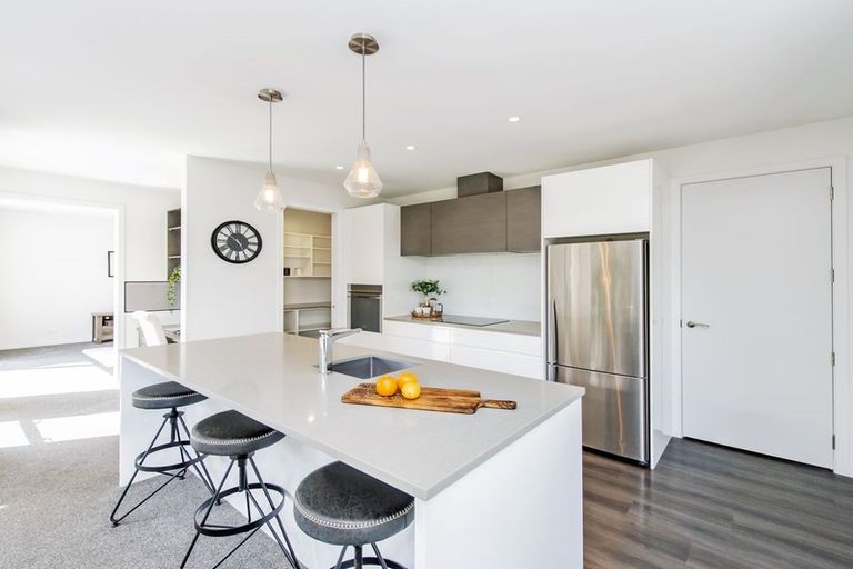 Photo of property in 6 Atap Place, Northwood, Christchurch, 8051