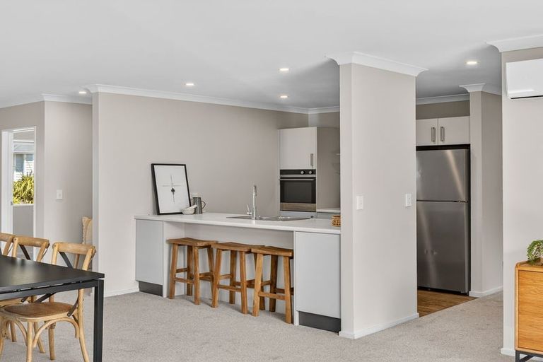 Photo of property in 9/64 Port Hills Road, Heathcote Valley, Christchurch, 8022