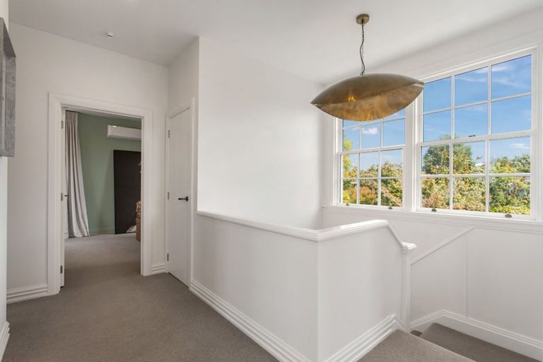 Photo of property in 65 Kotare Street, Fendalton, Christchurch, 8041