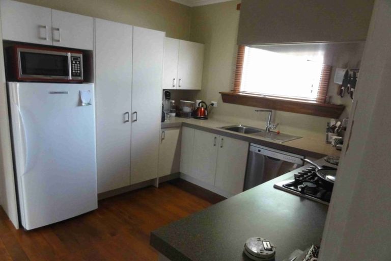 Photo of property in 71 Mathesons Road, Phillipstown, Christchurch, 8011