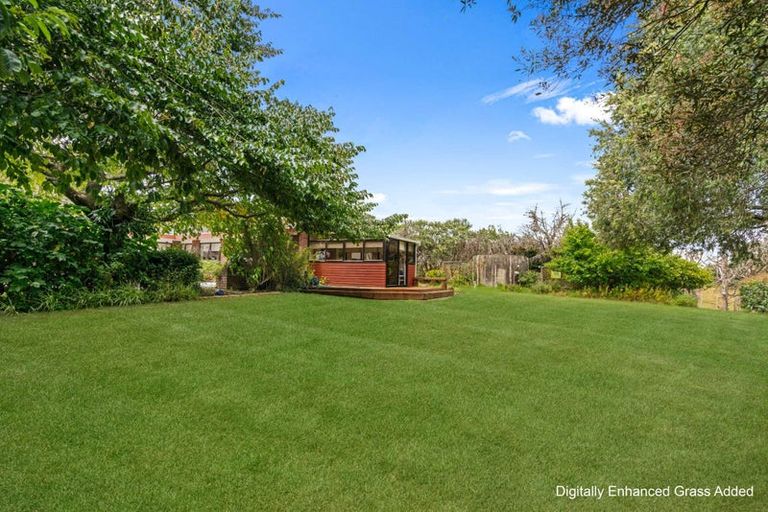 Photo of property in 15 Eggleton Road, Patumahoe, Pukekohe, 2679