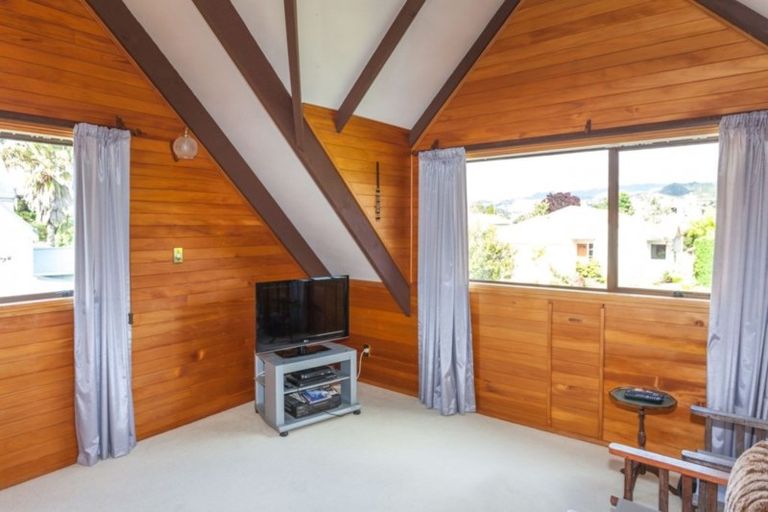 Photo of property in 8 Kauri Place, Tairua, 3508