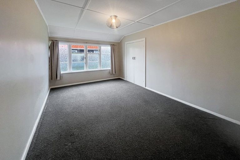 Photo of property in 10 Victor Street, Dannevirke, 4930
