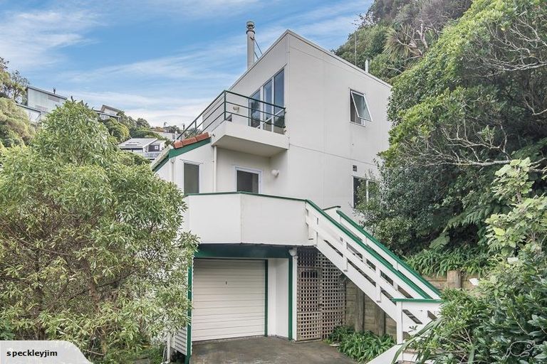 Photo of property in 41a Onslow Road, Khandallah, Wellington, 6035