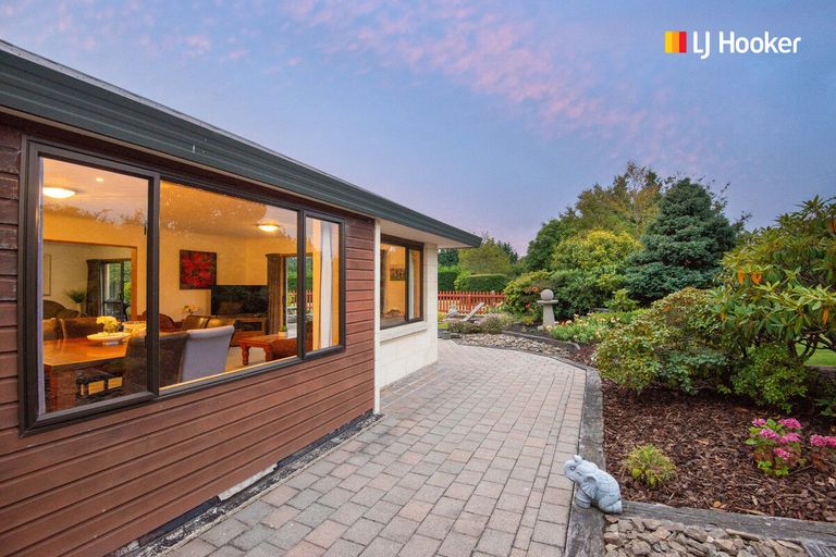 Photo of property in 35 Green Island Bush Road, Blackhead, Dunedin, 9076