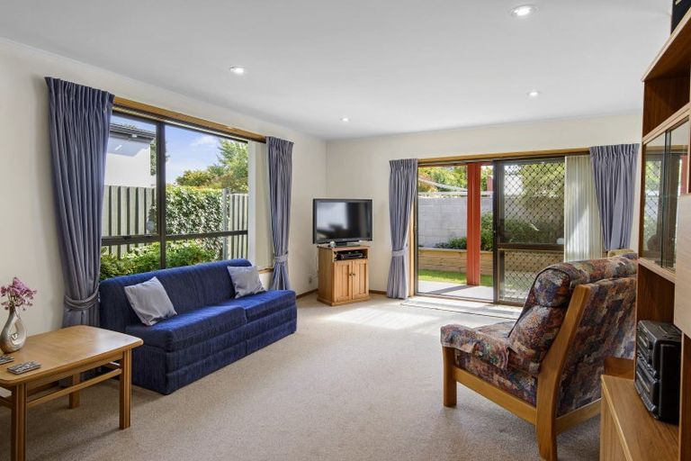 Photo of property in 45a Woodville Street, Edgeware, Christchurch, 8013