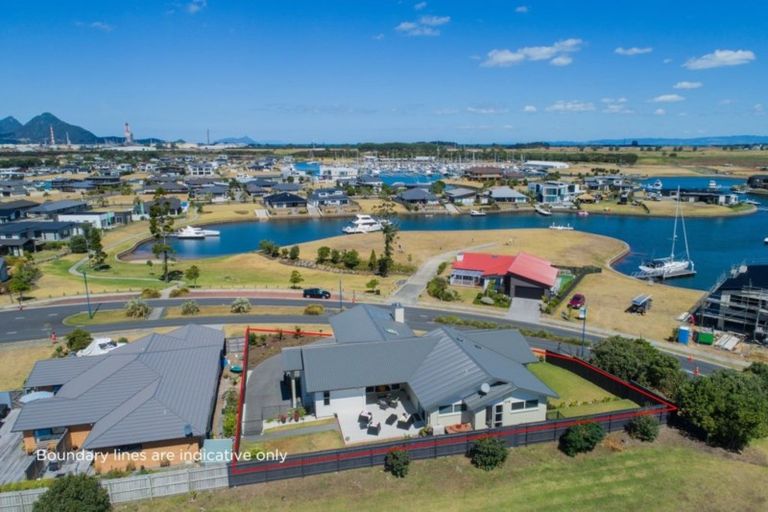 Photo of property in 28 Stace Hopper Drive, One Tree Point, 0118