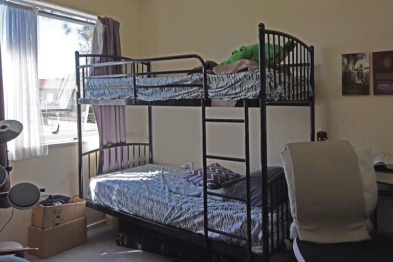 Photo of property in 58 Wynyard Crescent, Tamatea, Napier, 4112