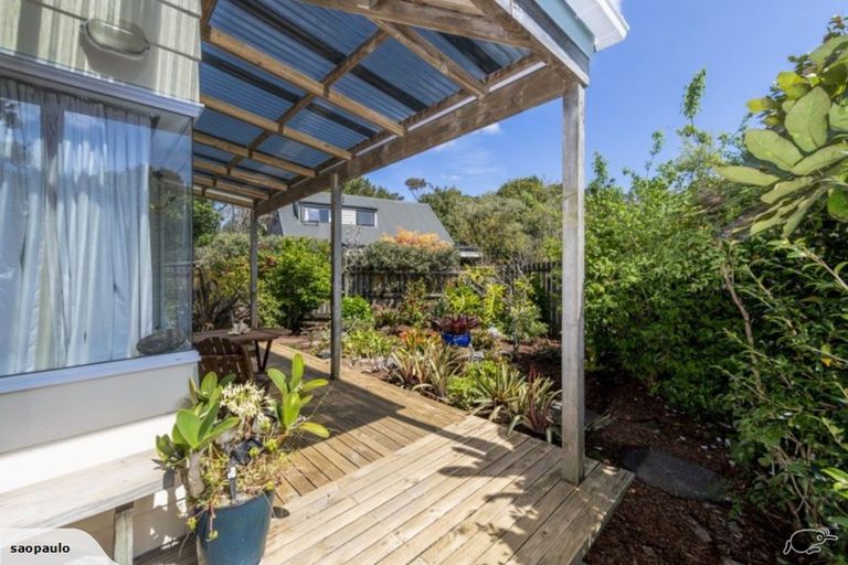 Photo of property in 1/105 Glendale Road, Glen Eden, Auckland, 0602
