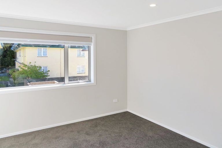 Photo of property in 7 John Reynolds Square, Hutt Central, Lower Hutt, 5010