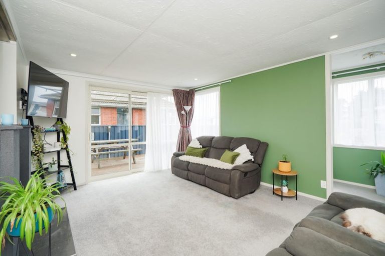 Photo of property in 54 Conway Crescent, Glengarry, Invercargill, 9810