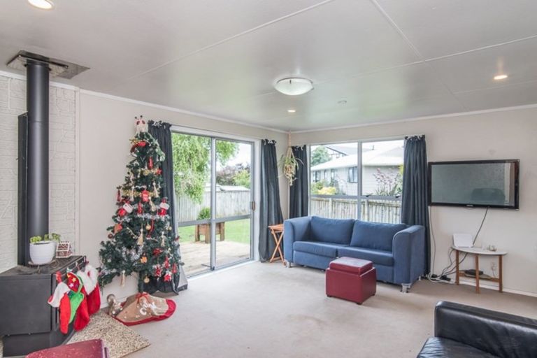 Photo of property in 86 Aorangi Road, Paraparaumu, 5032