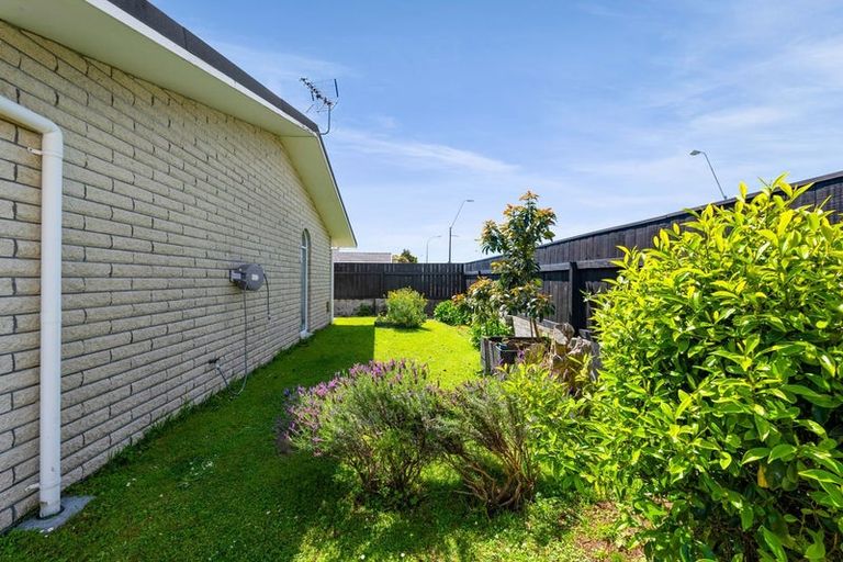 Photo of property in 3/220 Coronation Avenue, Welbourn, New Plymouth, 4310