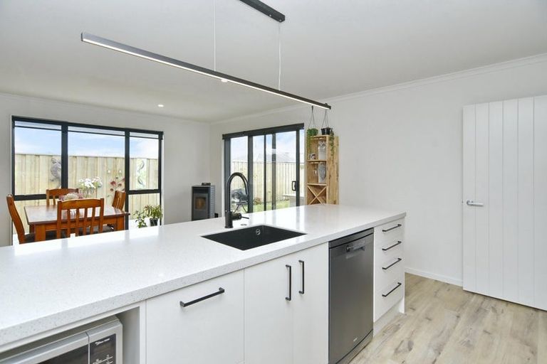 Photo of property in 5 Clare Street, Woodend, 7610