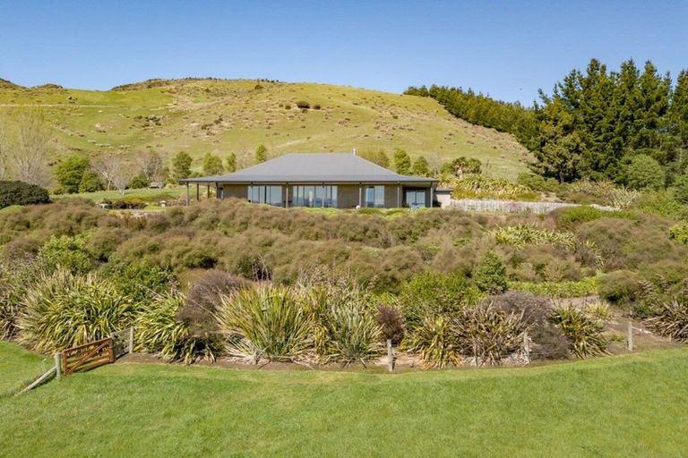 Photo of property in 136 Waikari Valley Road, Scargill, Amberley, 7483