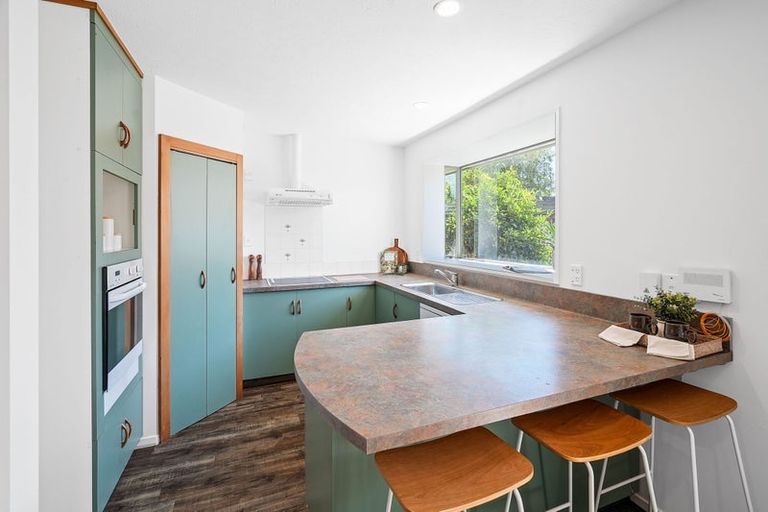 Photo of property in 10 Mull Place, Broomfield, Christchurch, 8042