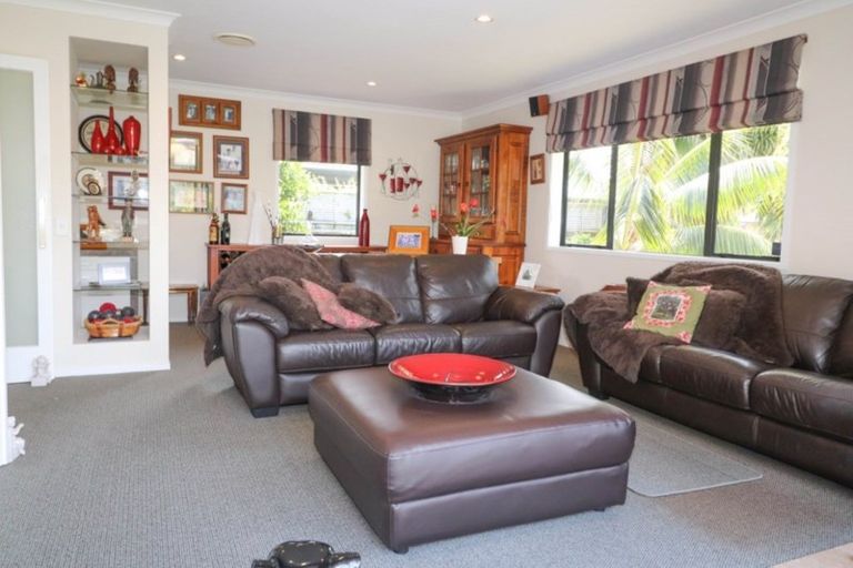 Photo of property in 6 Edward Bullen Place, Thames, 3500