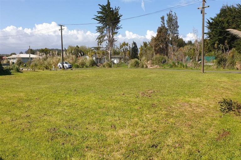Photo of property in 7 Pariri Street, Hokio Beach, Levin, 5571