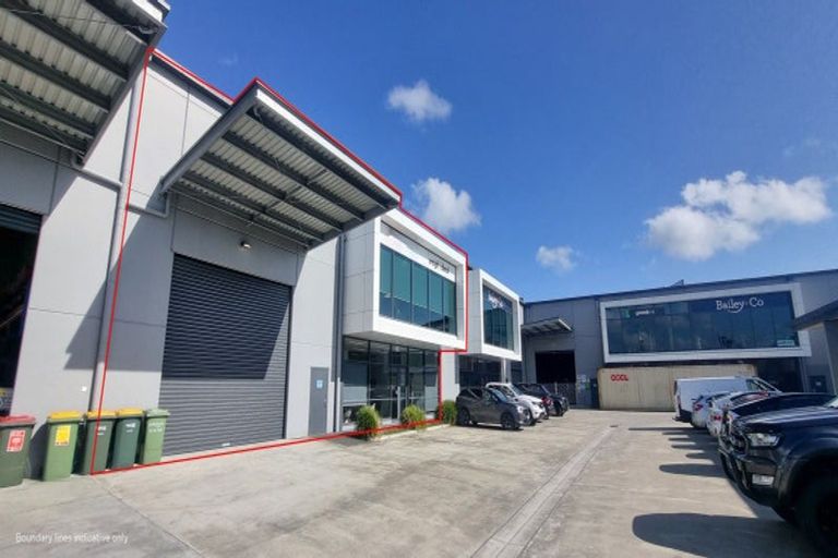 Photo of property in 201 Parker Road, Oratia, Auckland, 0604