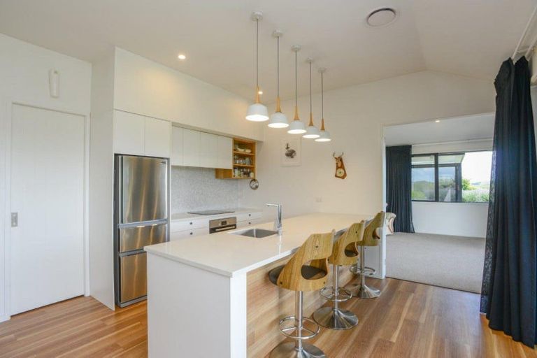 Photo of property in 44 Kopaki Bay Road, Puketapu, Napier, 4182